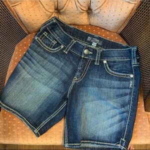Silver Jeans Suki Denim Shorts | size 30